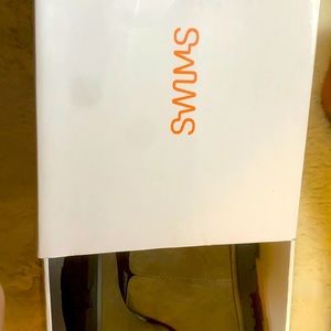 NWT, Men’s Boots. Size 11. Taupe/Black